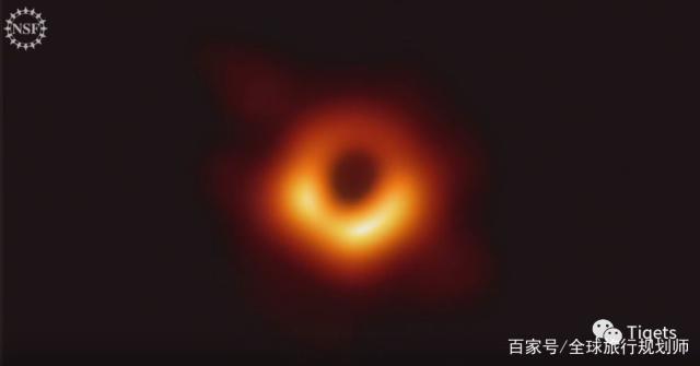 022年第一张真实黑洞照片"