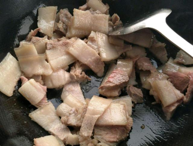红烧肉的做法 最正宗的做法 只要一口回味无穷