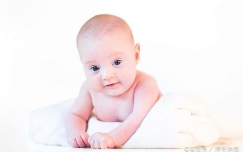 2个月婴儿有轻微咳嗽声正常不 总能揪起父母的敏感神经