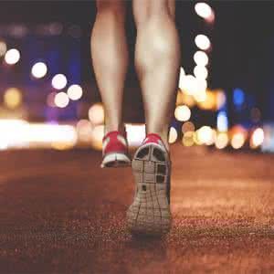 为什么说夜跑等于慢性死亡 为了锻炼身常常会进行夜跑